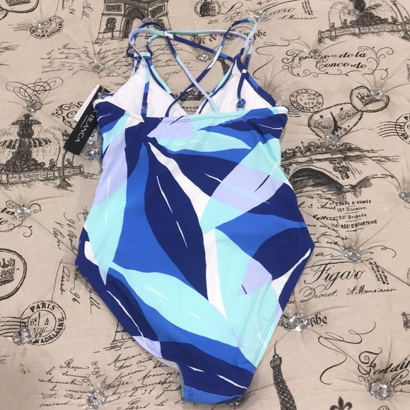 La Blanca Swim La Blanca Palm Reader Mio Surplice Underwire